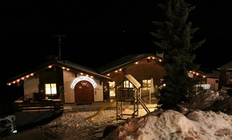 Отель Hotel Surselva
