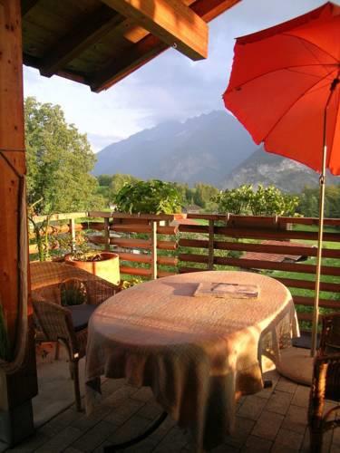 Мини-отель Pension Chalet Berkana
