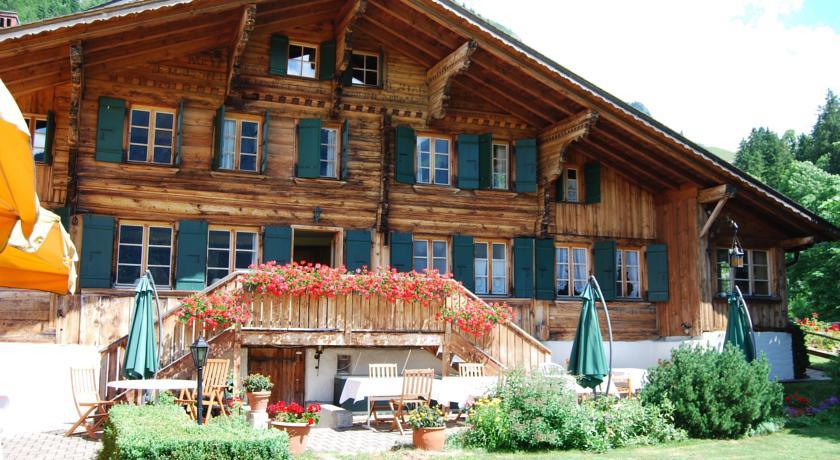 Хостел Hostellerie Bon Accueil