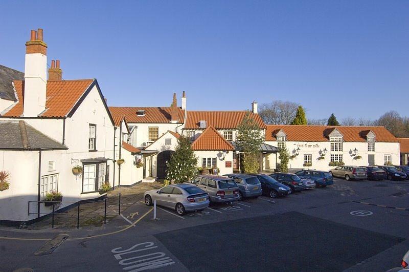 Отель Premier Inn Bristol (Alveston)
