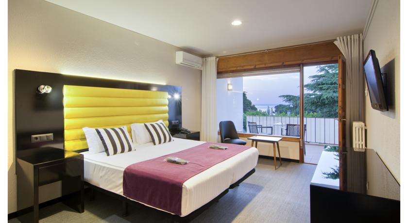 Отель Hotel Eetu