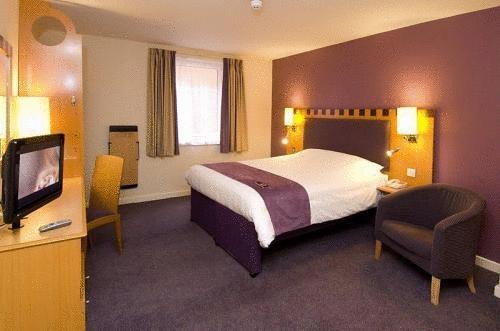 Отель Premier Inn Wakefield City North