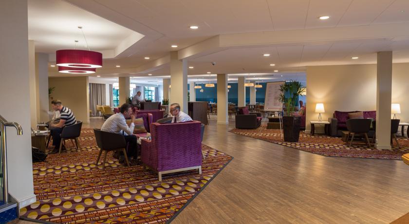Отель Cedar Court Hotel