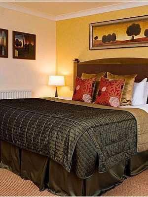 Отель De Vere Hotel Belton Woods