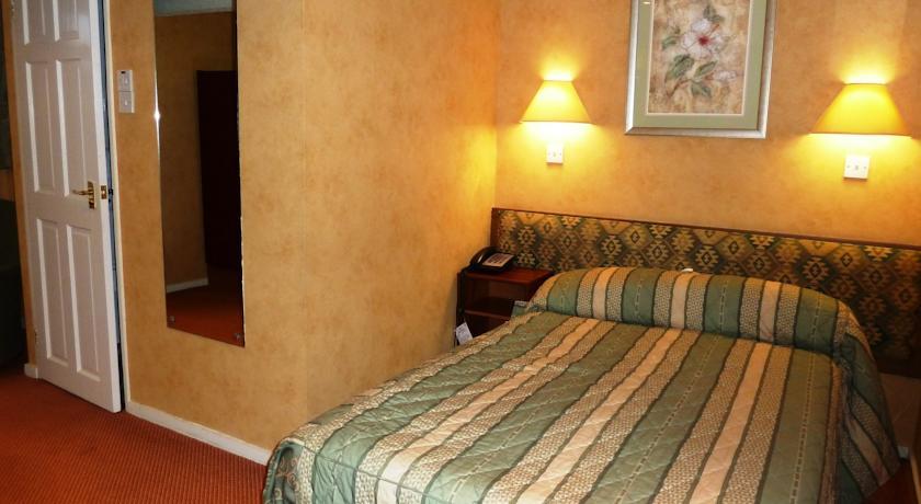 Отель Lindum Hotel