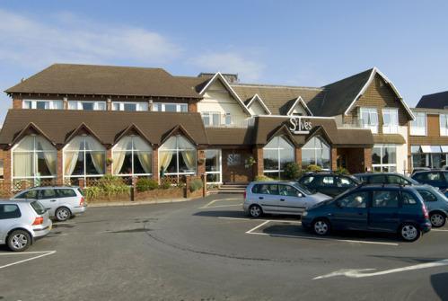 Отель St Ives Hotel