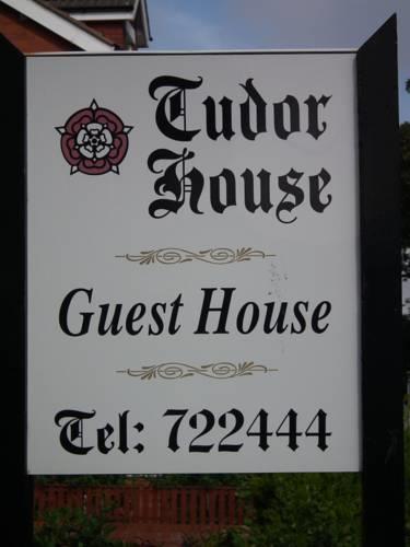 Гостевой дом Tudor House