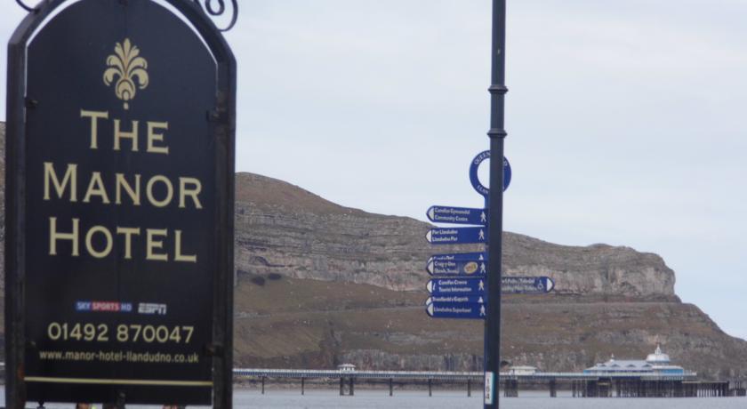 Manor Hotel