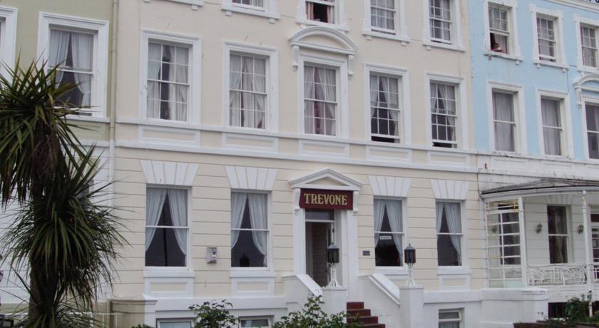 Trevone Hotel