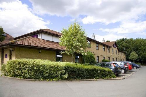 Отель Premier Inn Peterborough (Ferry Meadows)