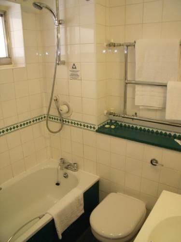 Отель The Rivenhall Hotel