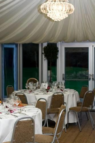 Отель The Rochford Hotel