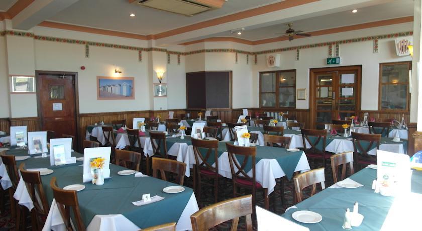 Отель County Hotel