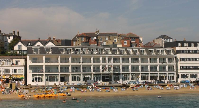 Отель Carlton Hotel