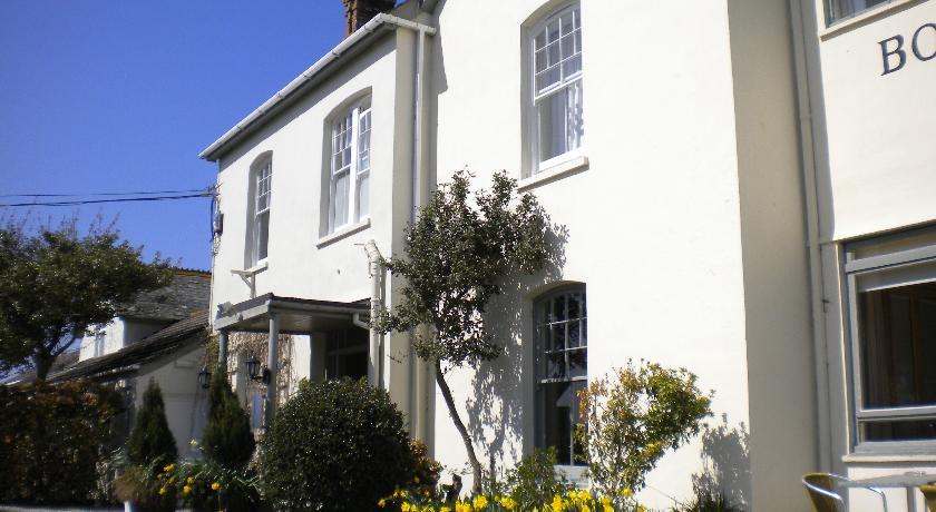 Отель Bossiney House Hotel