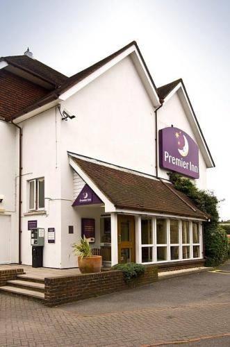 Отель Premier Inn Horsham