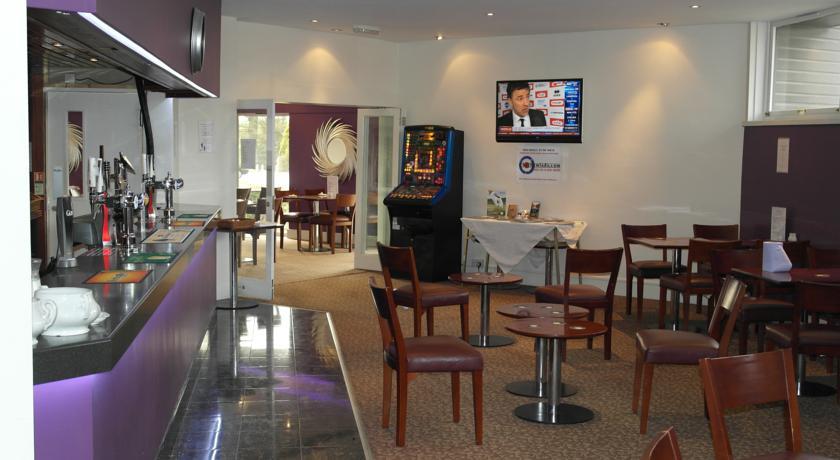Отель Beadlow Manor Hotel
