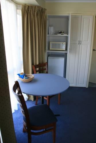 Отель Atwood Motor Inn
