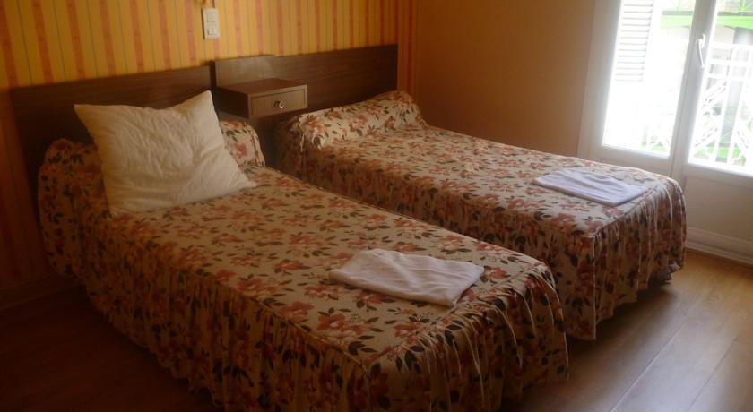 Hotel Lavalliere Croix Blanche