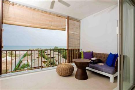 Отель Yaiya Hua Hin