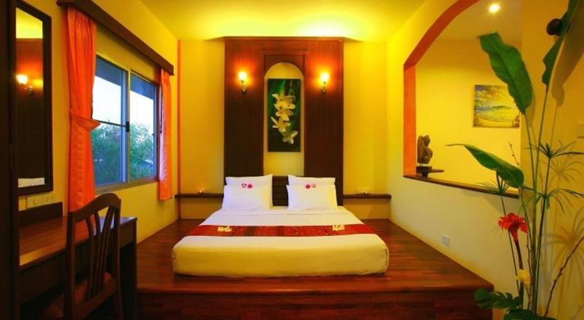 Отель Aochalong Villa Resort & Spa