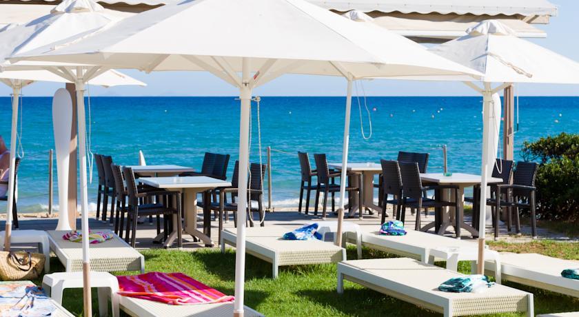 Отель Iakinthos Resort