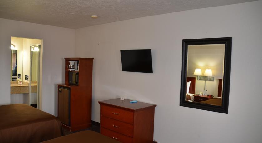 Отель Howard Johnson Inn-Saint George