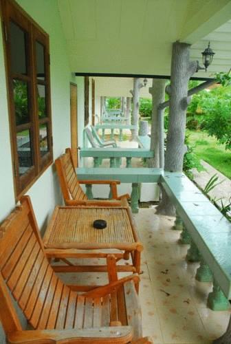 Отель Ladda Resort