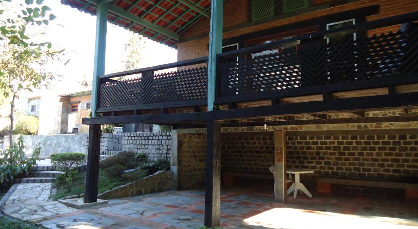 Отель Hotel Bougainville