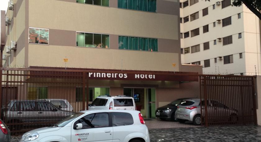 Отель Pinheiros Hotel