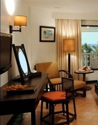 Отель Aonang Villa Resort
