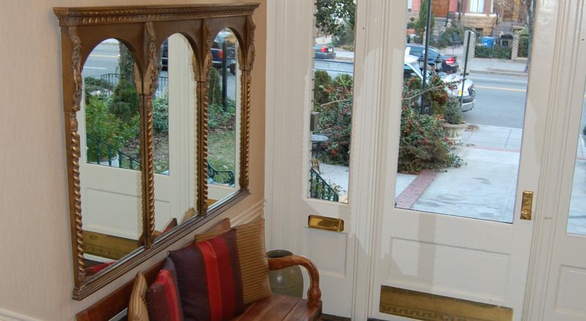 Windsor Inn Hotel