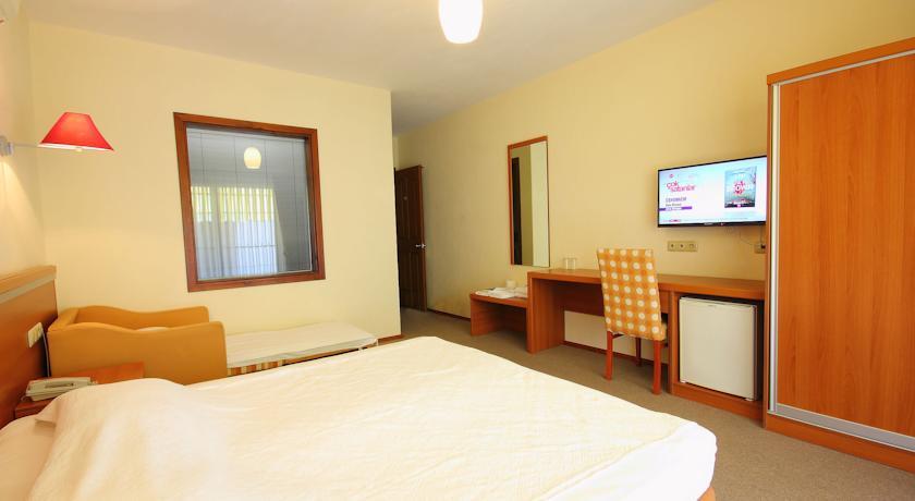 Отель Unlu Hotel