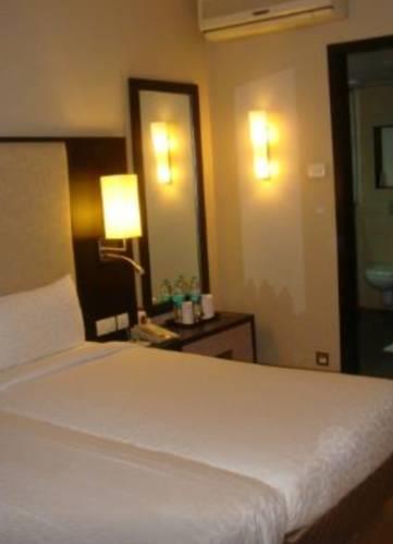 Cocoon Service Hotel