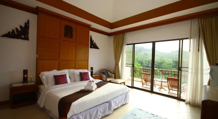 Отель Phuket Nature Home Resort