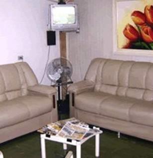 Eduardo Hotel