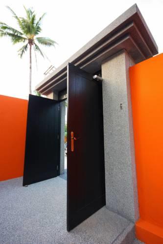 Отель The Signature Phuket Resort & Restaurant