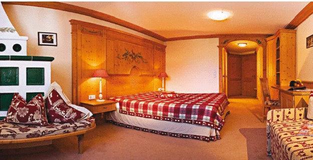 Отель Hotel Sportalm