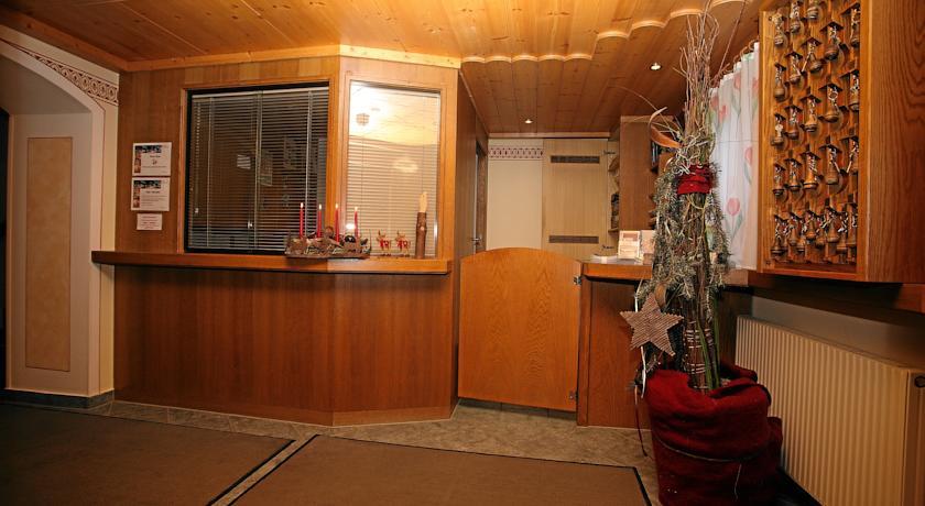 Отель Hotel Wiese