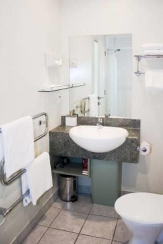 Отель Bay of Islands Gateway Motel