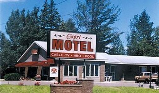 Отель Capri Motel