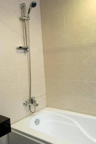 Отель Syaz Meridien Hotel