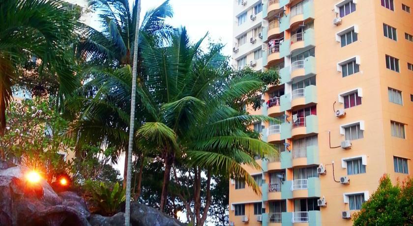 Апартаменты Malacca Hotel Apartment