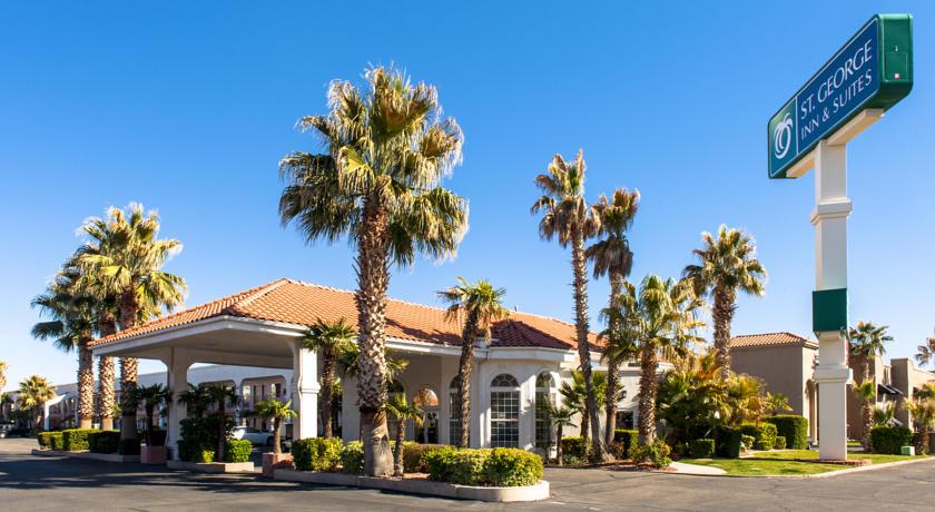 Отель St. George Inn and Suites
