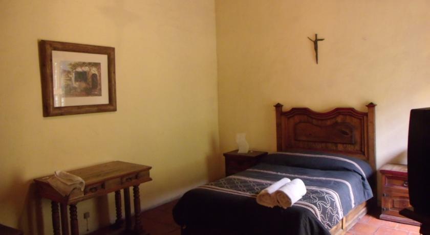 Отель Hotel Casa del Callejón
