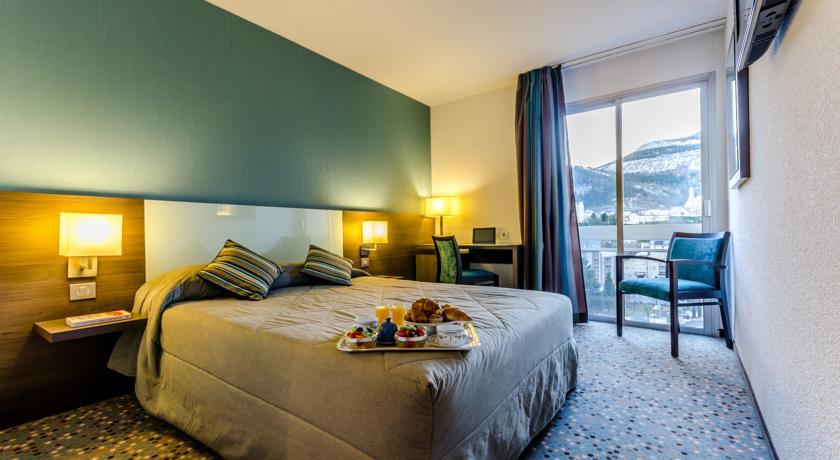 Отель Hôtel Miramont