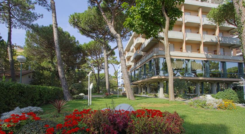 Отель Hotel Michelangelo
