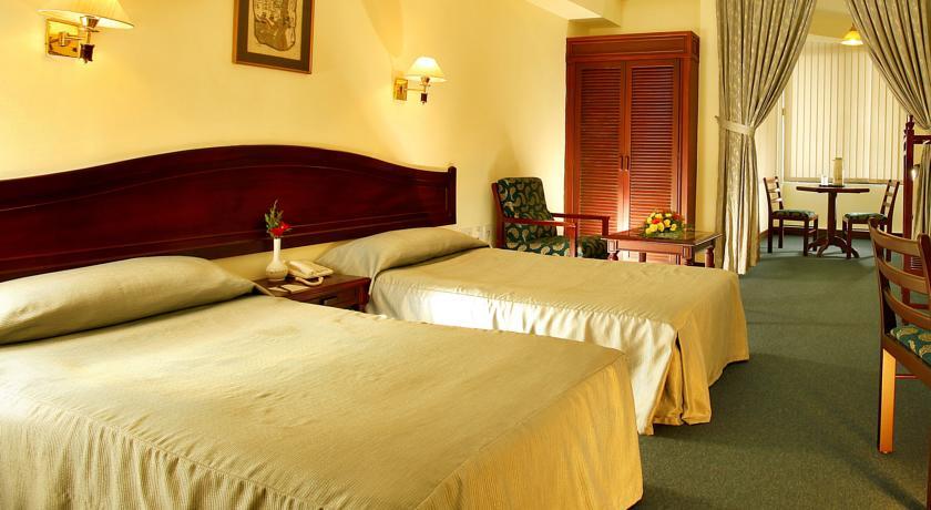 Отель The International Hotel