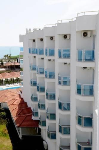 Отель Blue Fish Hotel