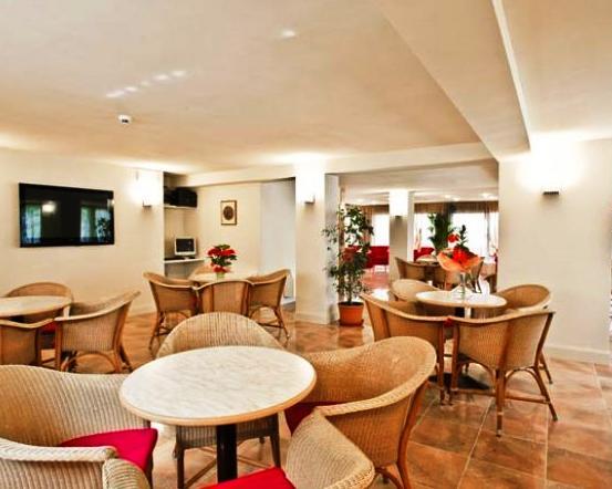 Отель Hotel Ambra